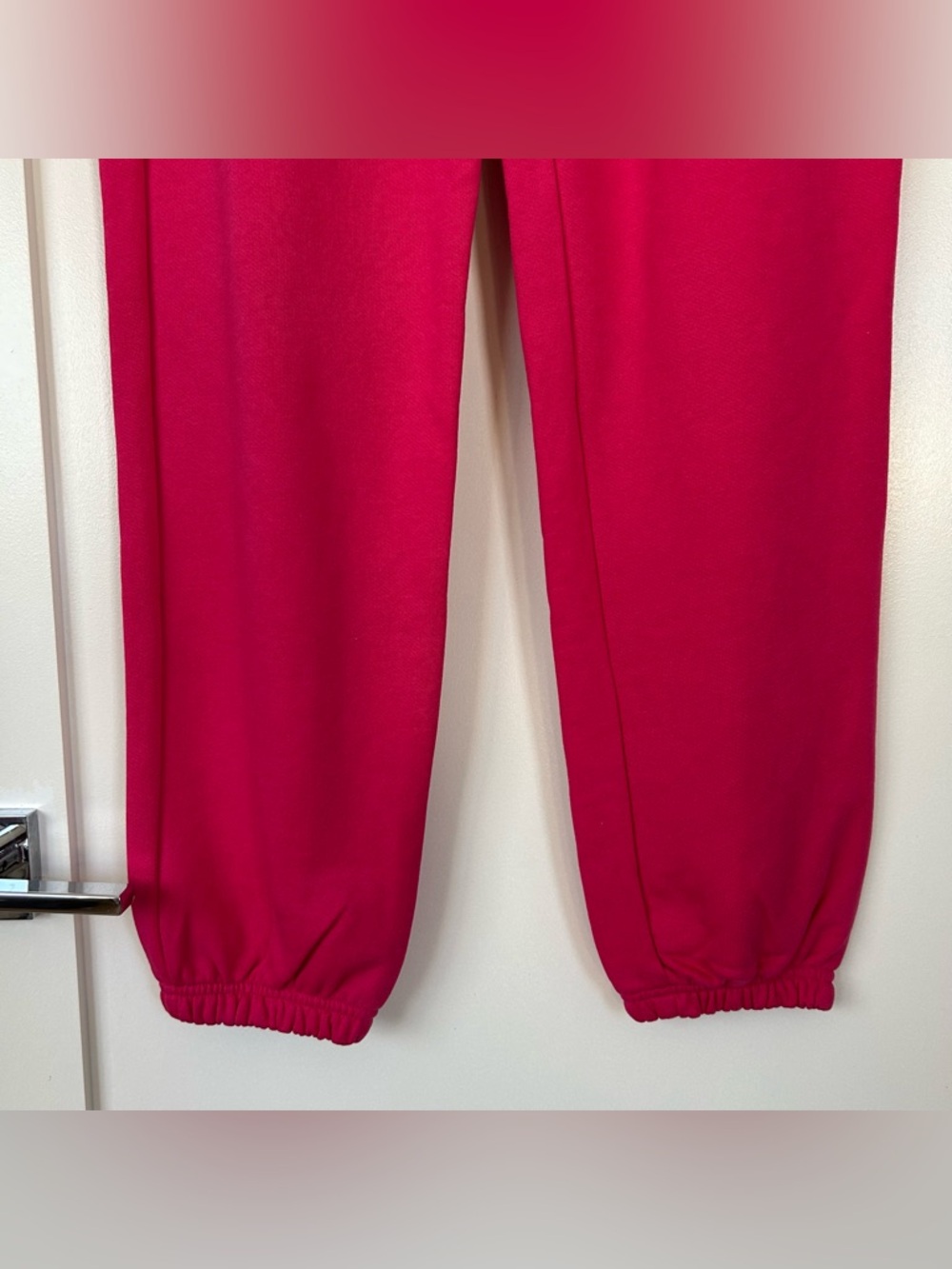 NWT New Alo Yoga Accolade Sweatpant in Pink Summer Crush Size Small RARE - Picture 6 of 12